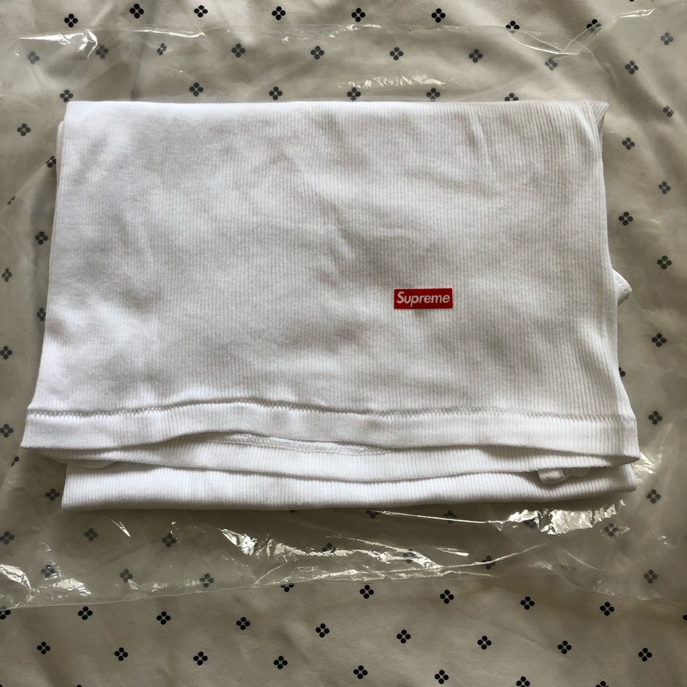 One supreme “wife beater” tank top brand new size mens med